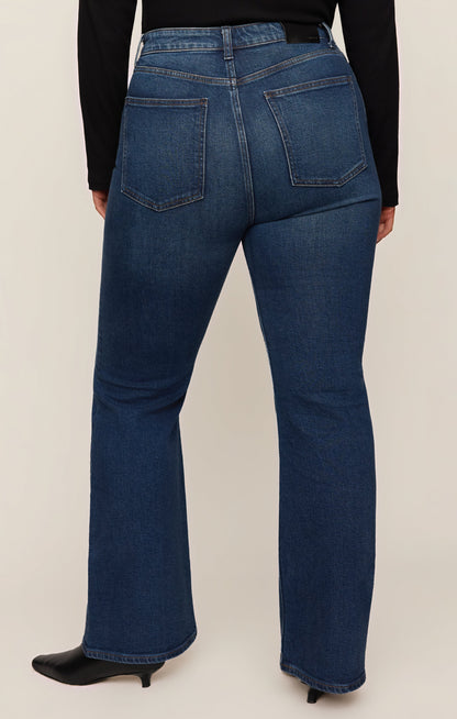 Z SUPPLY The Studio High-Rise Modern Boot Denim - Inkwell