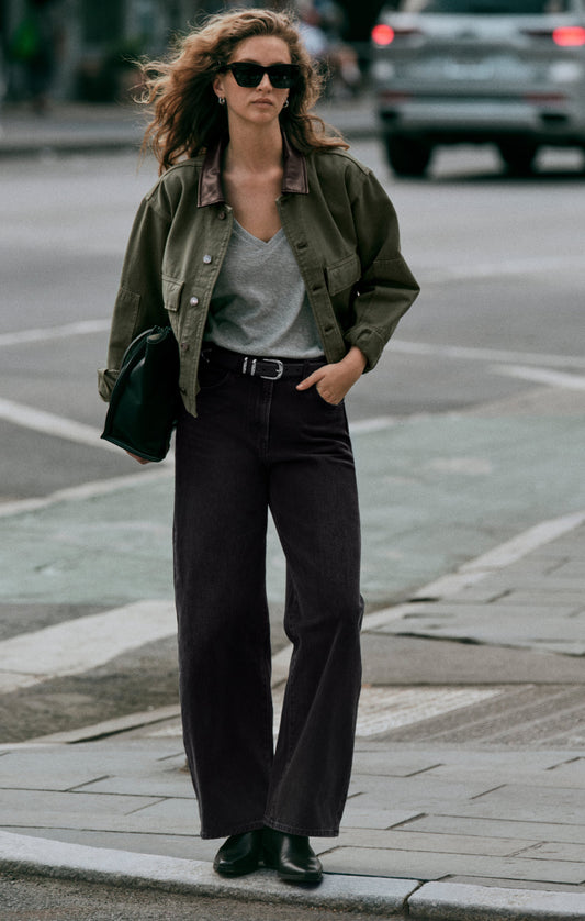 Z SUPPLY The Show Off High-Rise Bowed Denim - Nocturne