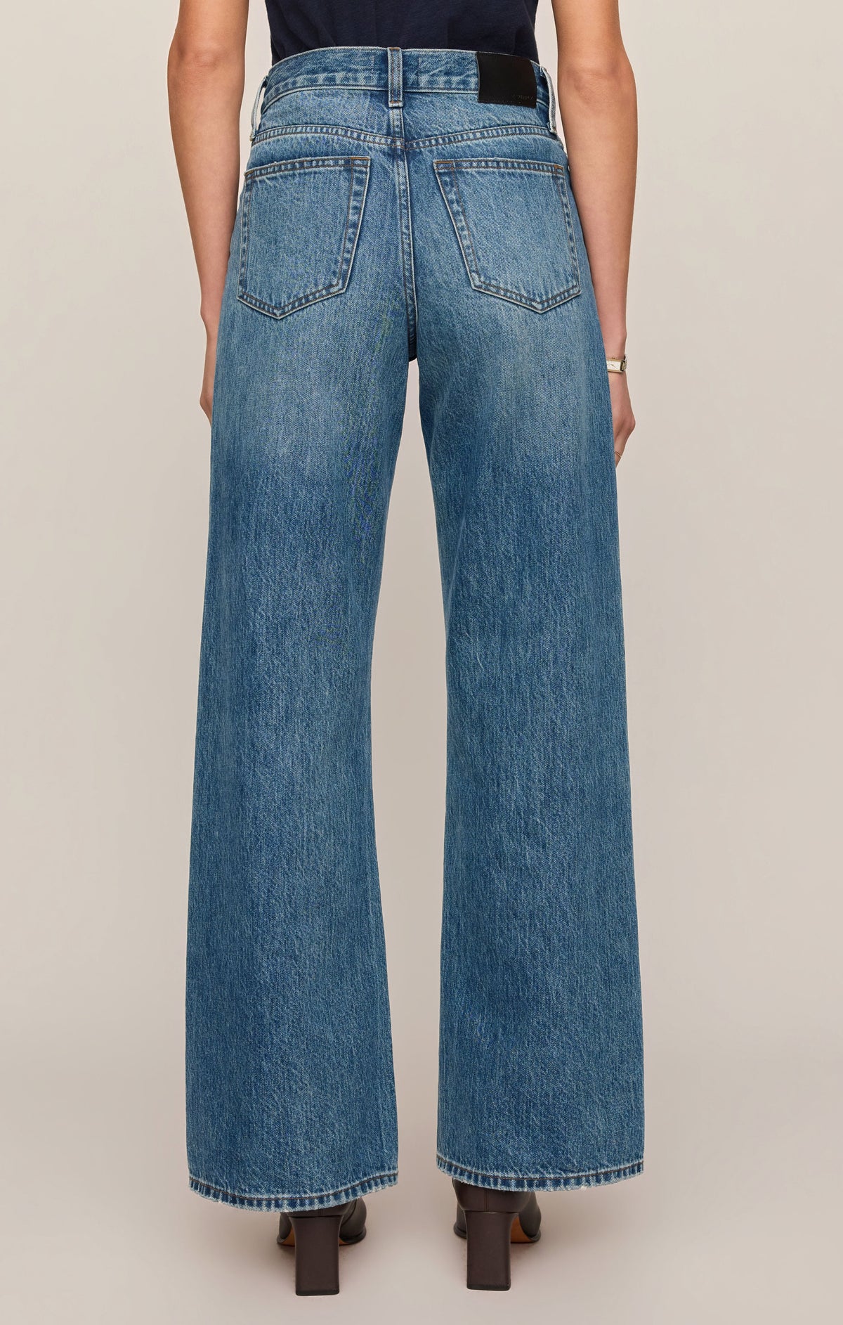 Z SUPPLY The Head Turner High-Rise Wide Denim - Hush