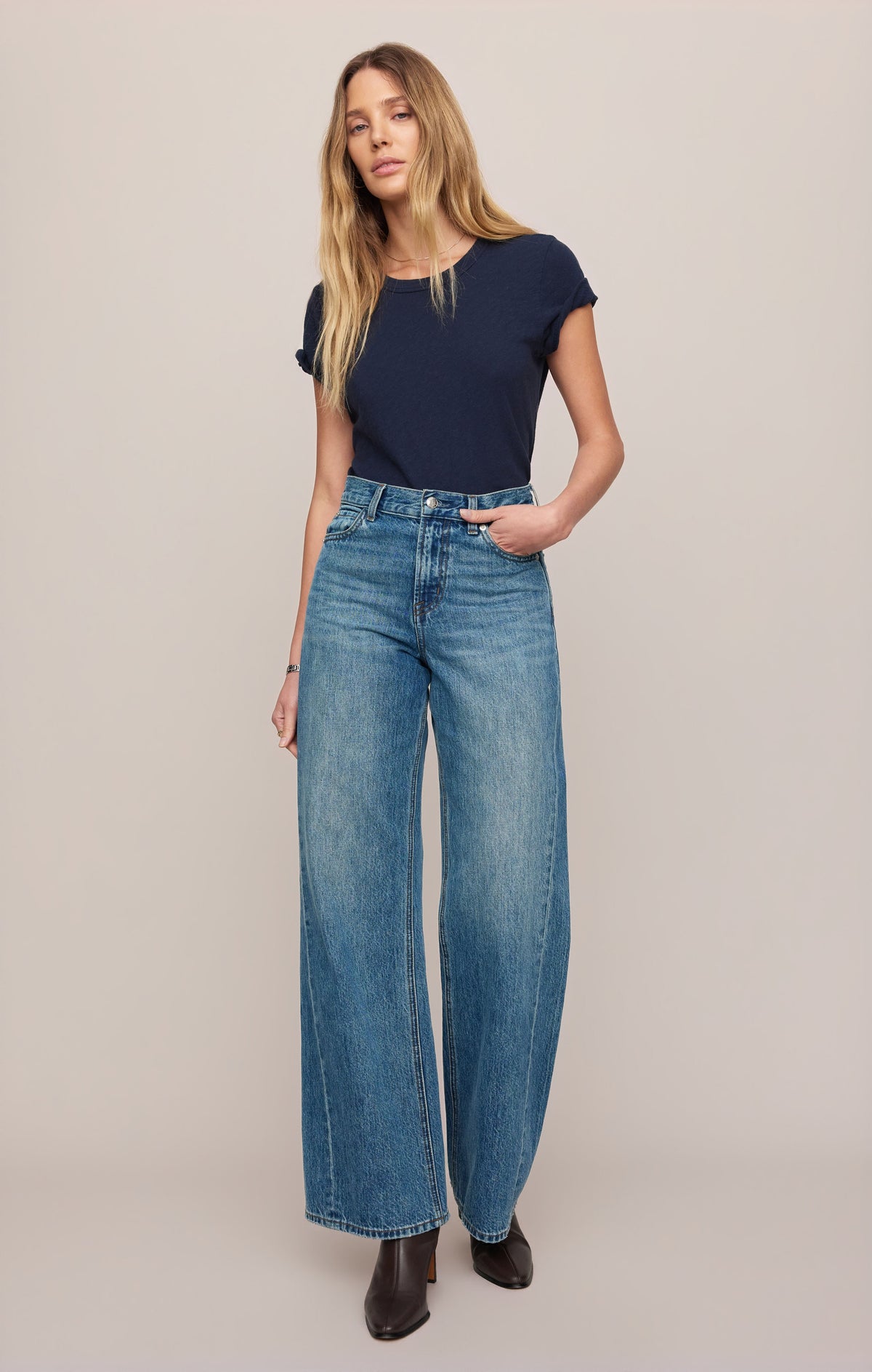 Z SUPPLY The Head Turner High-Rise Wide Denim - Hush