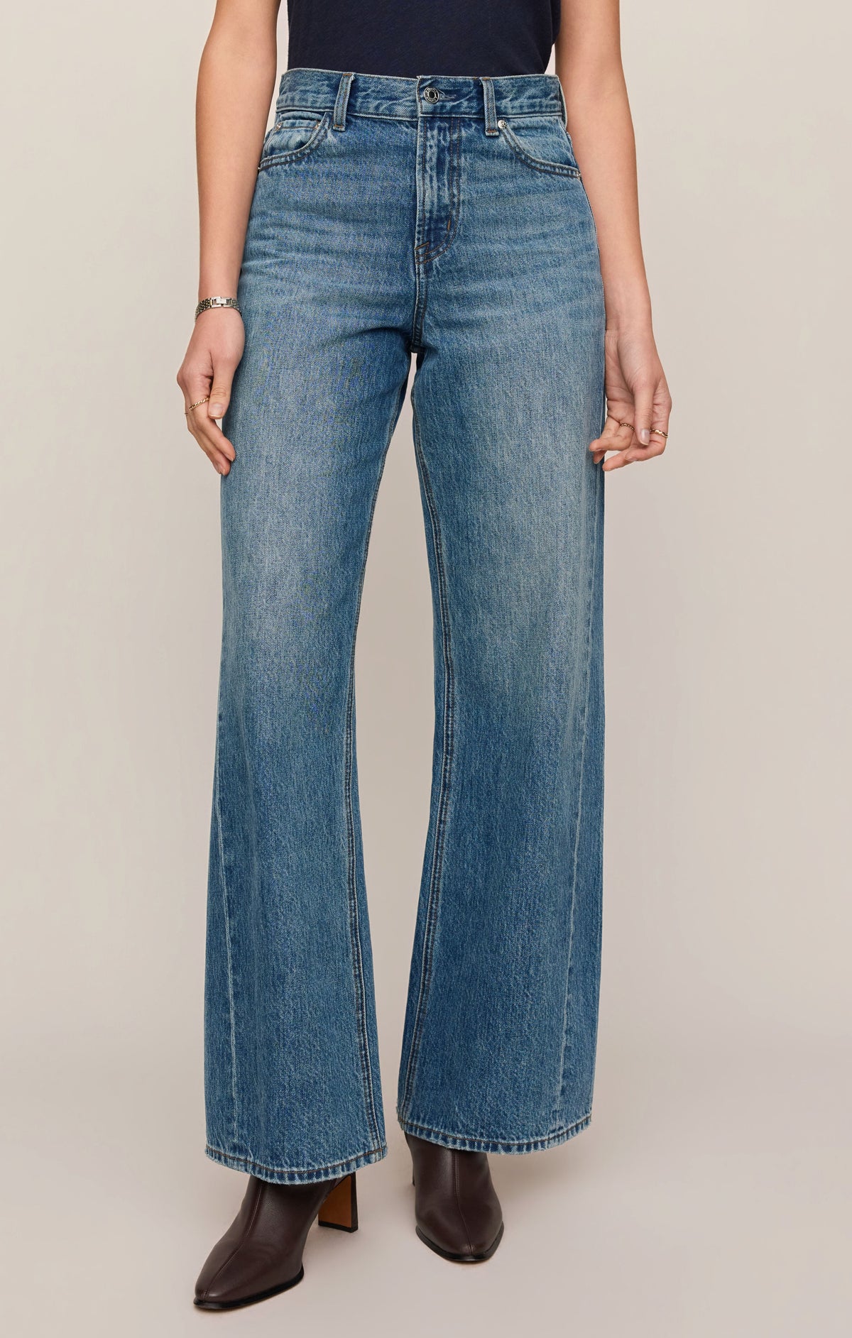 Z SUPPLY The Head Turner High-Rise Wide Denim - Hush