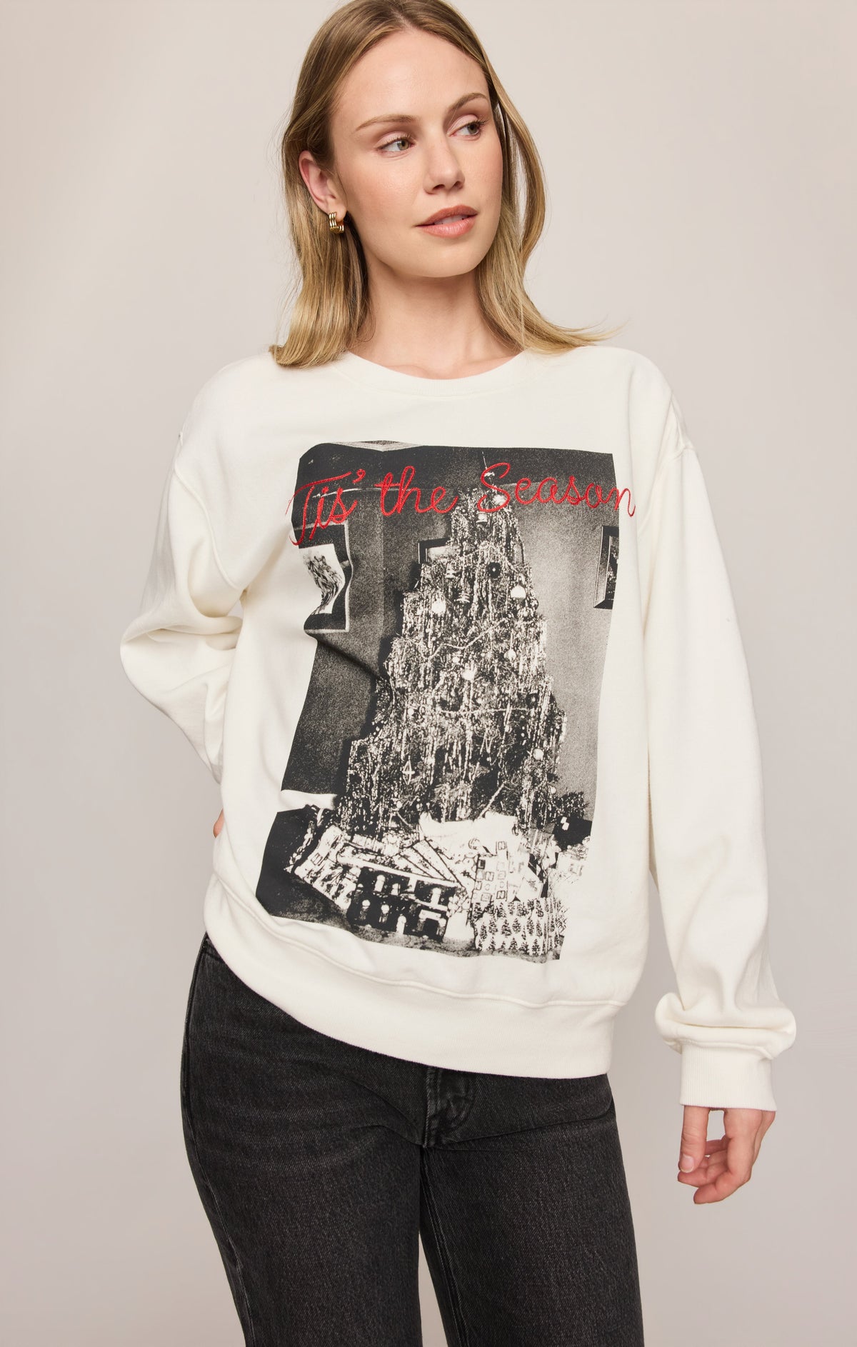 Z SUPPLY Cozy Boyfriend Graphic Sweatshirt - Sea Salt