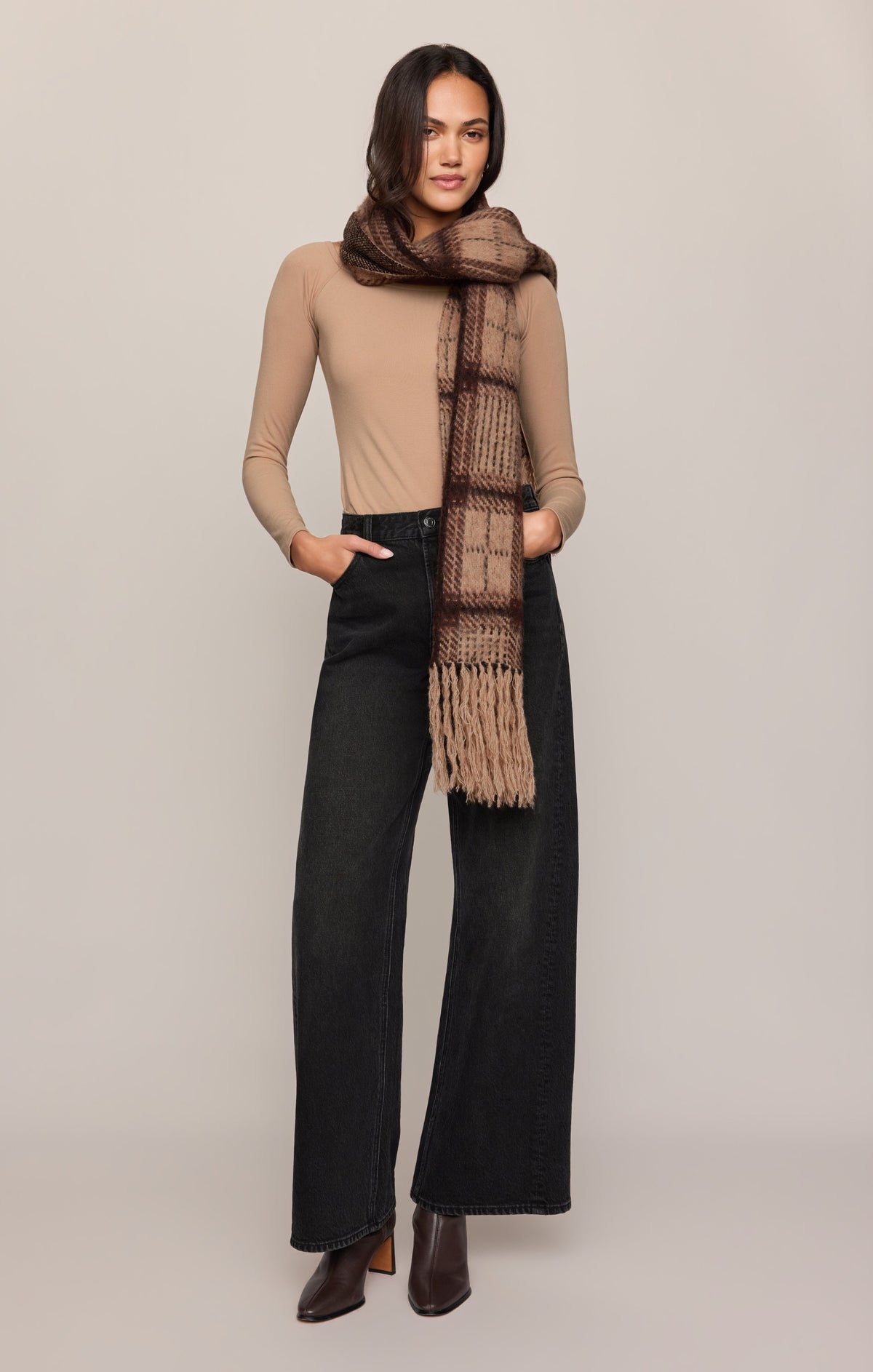Z SUPPLY Frostline Plaid Scarf - Toasted Almond