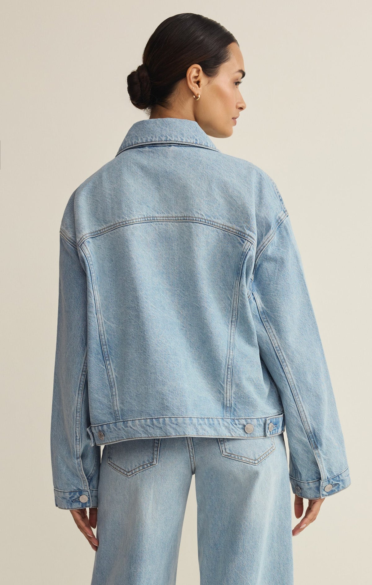 Z SUPPLY Dani Denim Trucker Jacket - Cove