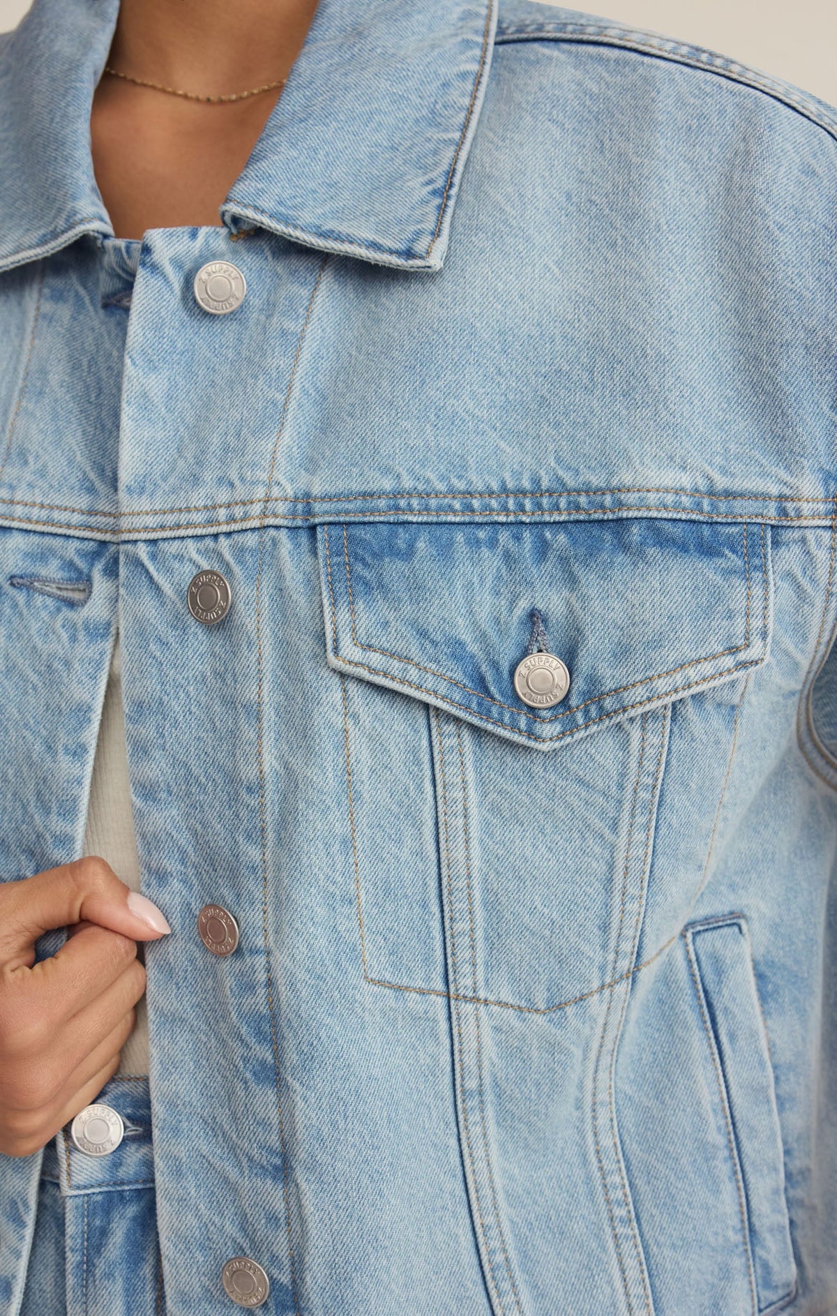 Z SUPPLY Dani Denim Trucker Jacket - Cove