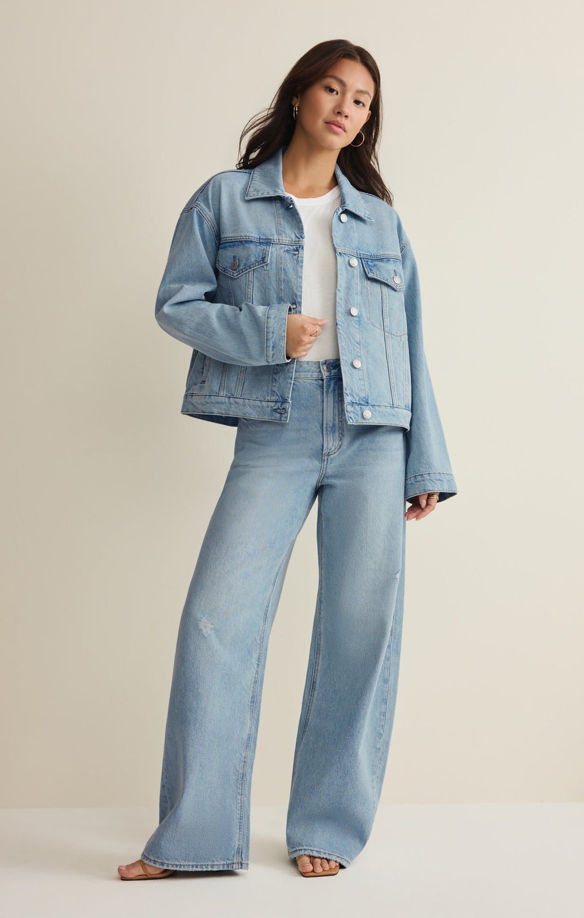 Z SUPPLY Dani Denim Trucker Jacket - Cove