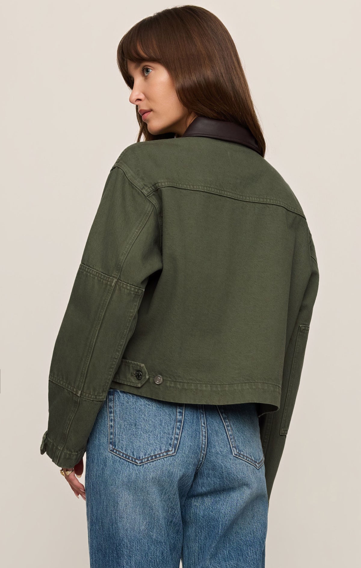 Z SUPPLY Rey Cropped Denim Chore Jacket
