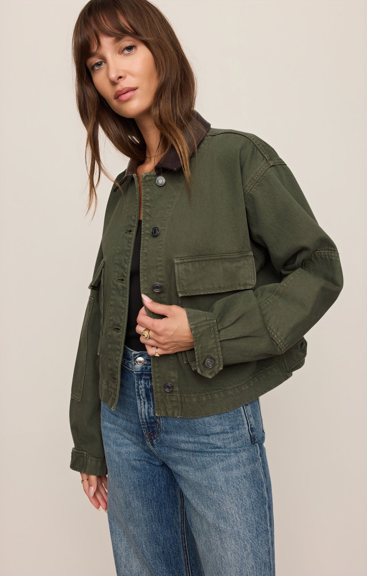 Z SUPPLY Rey Cropped Denim Chore Jacket