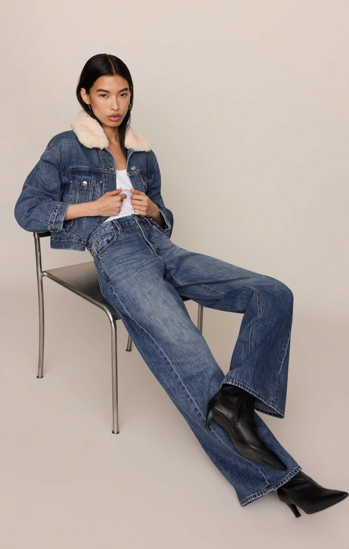 Z SUPPLY Daily Sherpa Denim Jacket - Hush