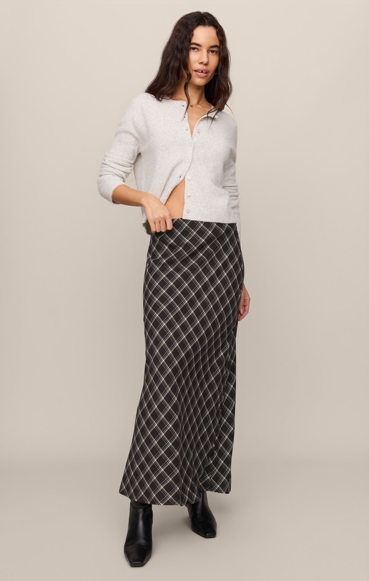 Z SUPPLY Europa Plaid Maxi Skirt - Ash Black