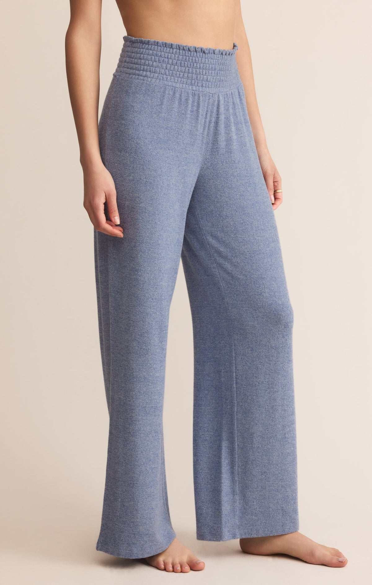 Z SUPPLY Dawn Smocked Soft Knit Pant