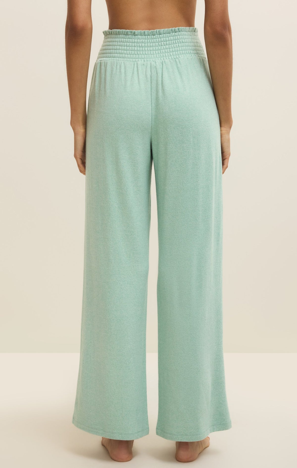 Z SUPPLY Dawn Smocked Soft Knit Pant