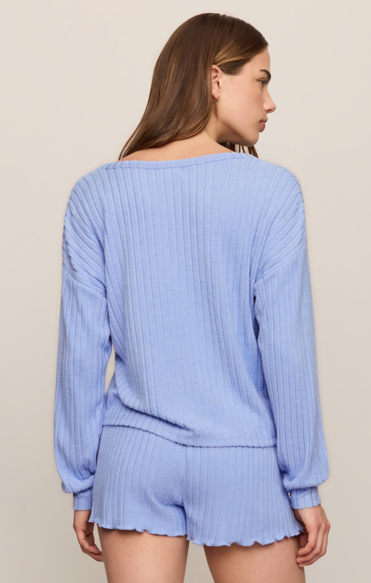 Z SUPPLY Daydreamer Silky Rib V-Neck
