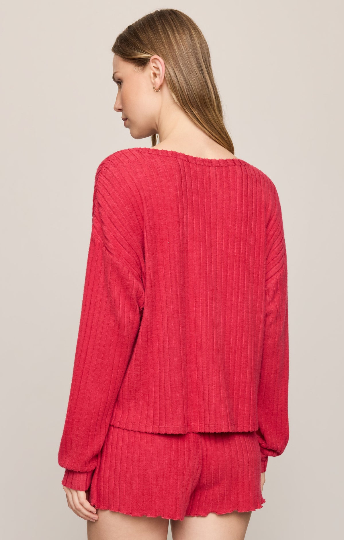 Z SUPPLY Daydreamer Silky Rib V-Neck