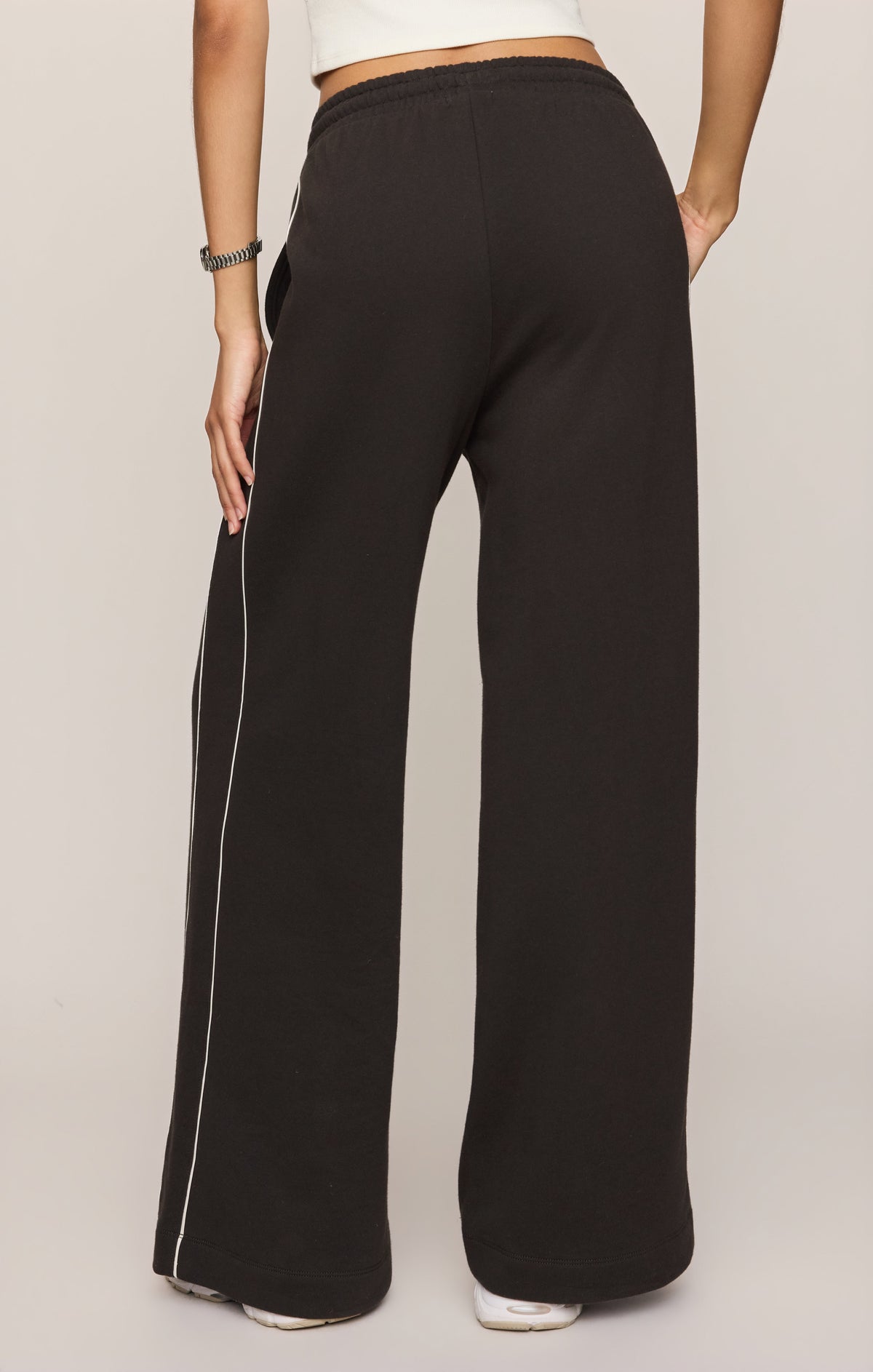Z SUPPLY Sport Stripe Knit Terry Pant - Ash Black