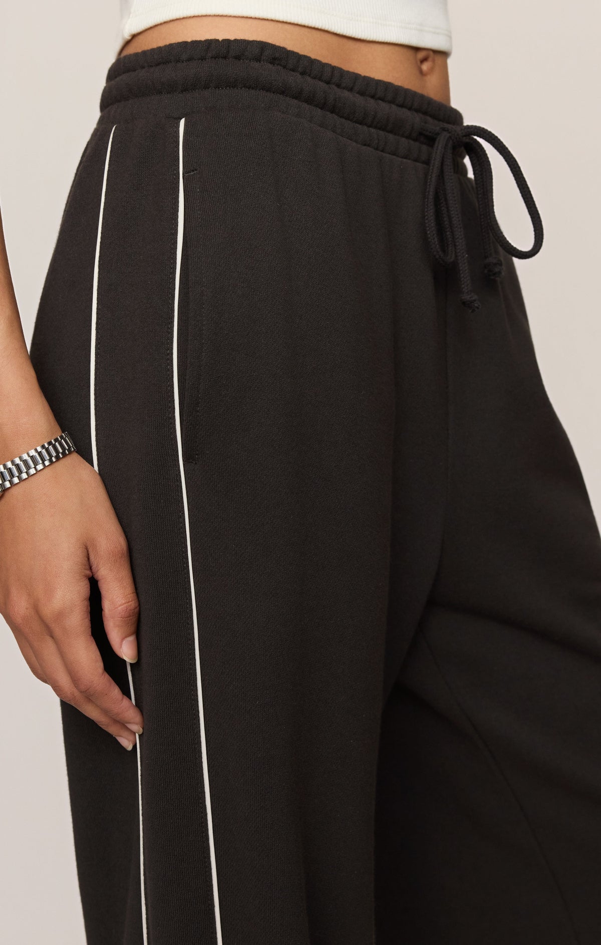Z SUPPLY Sport Stripe Knit Terry Pant - Ash Black