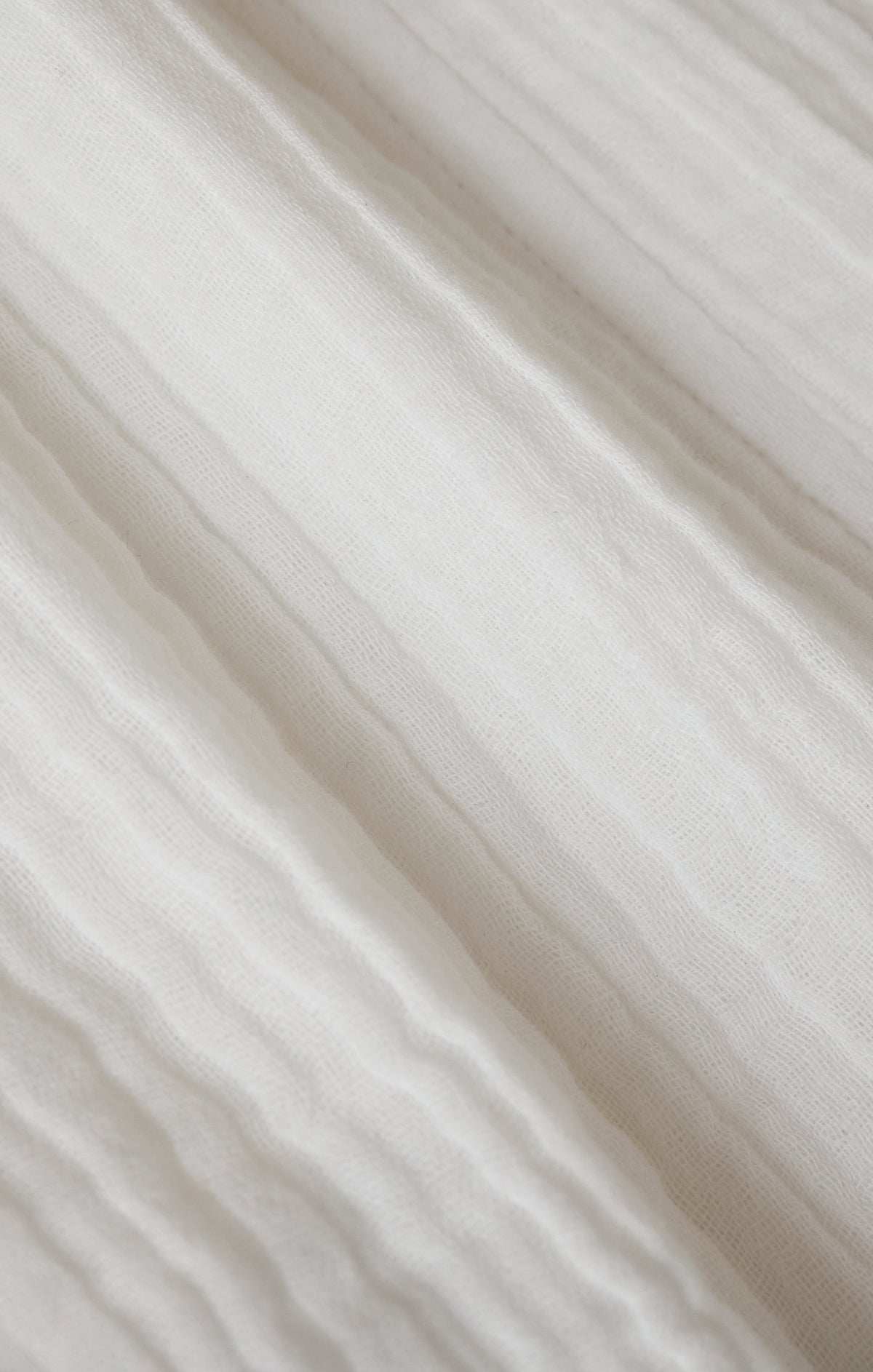 Z SUPPLY Emory Airy Gauze Short