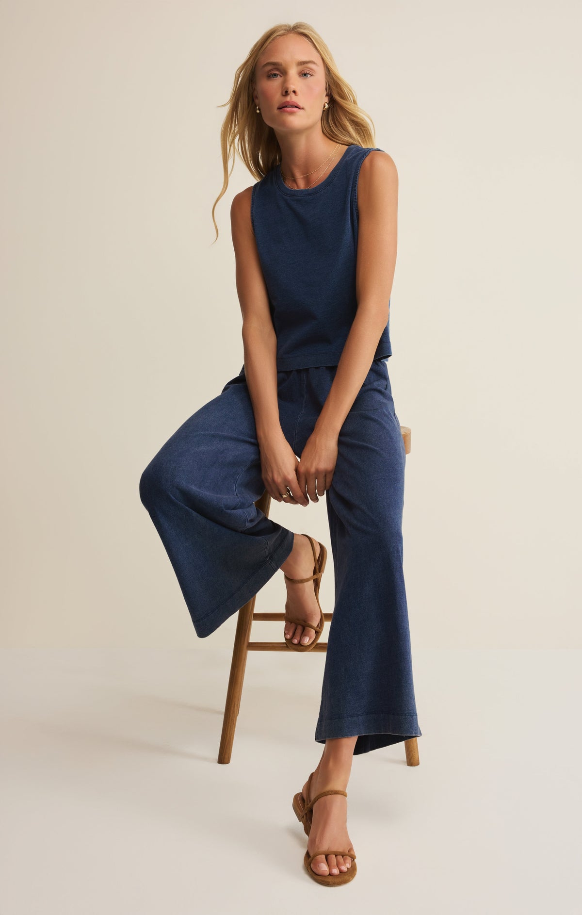 Z SUPPLY Sloane Jersey Denim Muscle Tank - Indigo