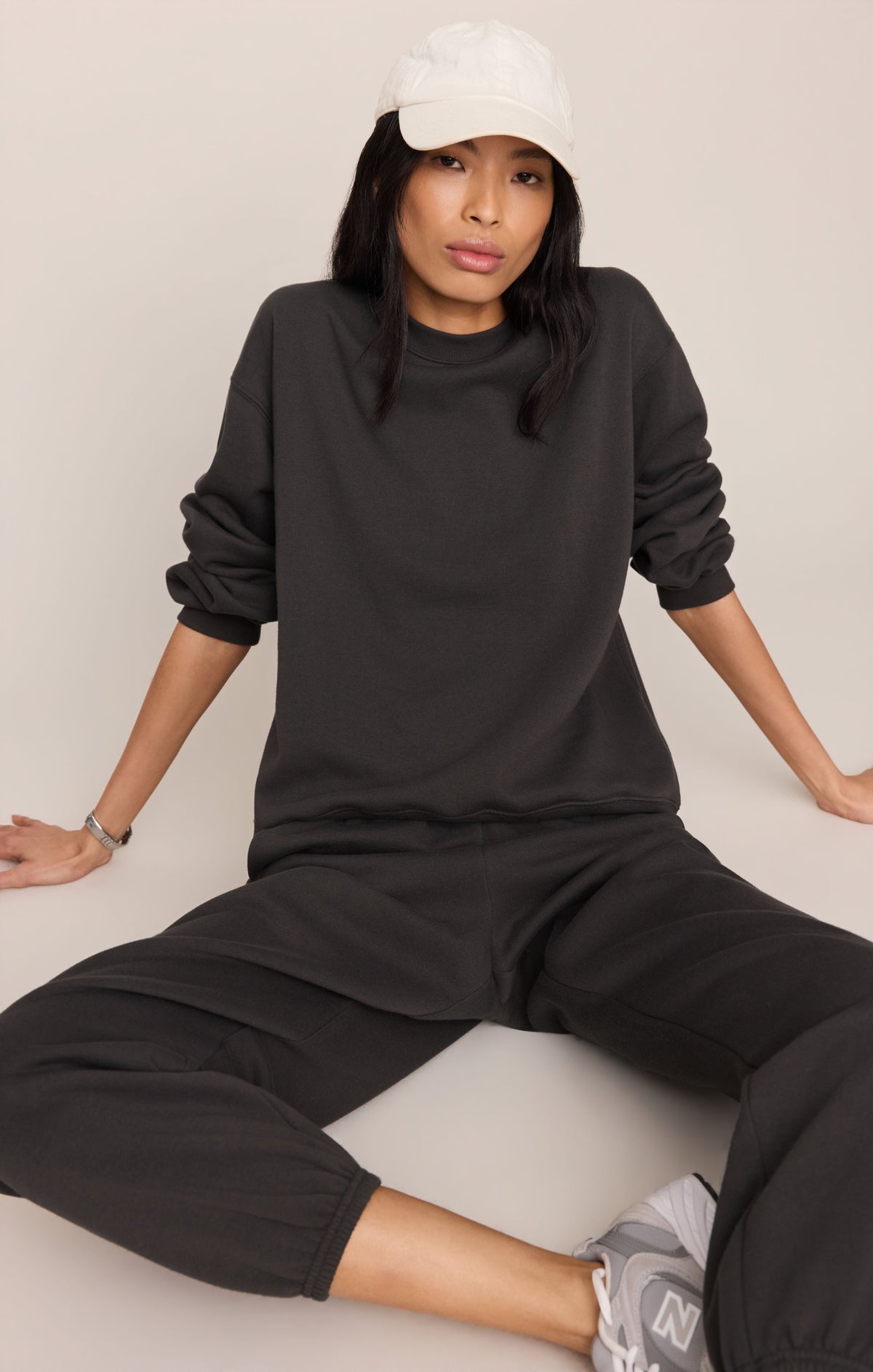 Z SUPPLY Classic Boyfriend Sweatshirt