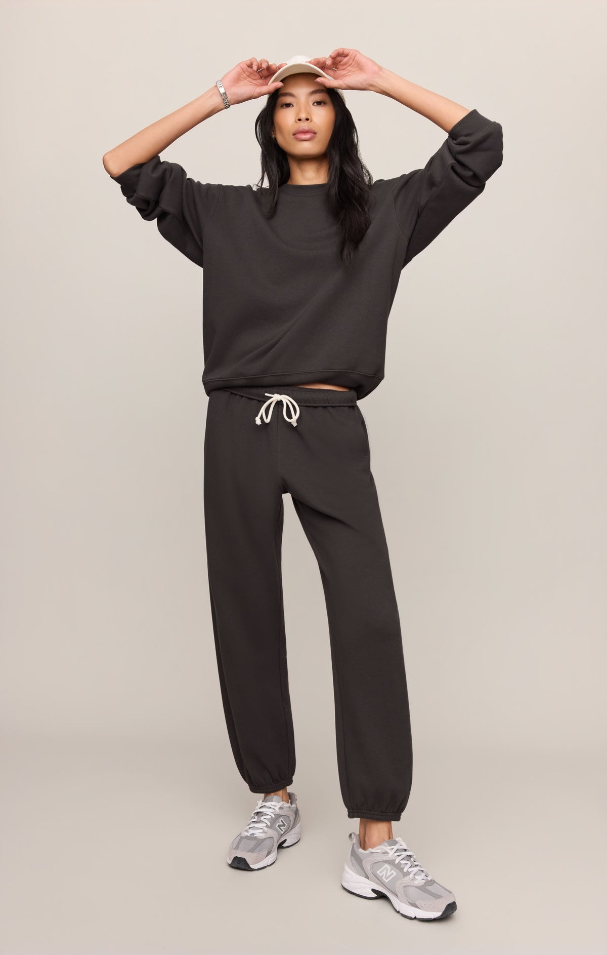 Z SUPPLY Classic Boyfriend Sweatshirt