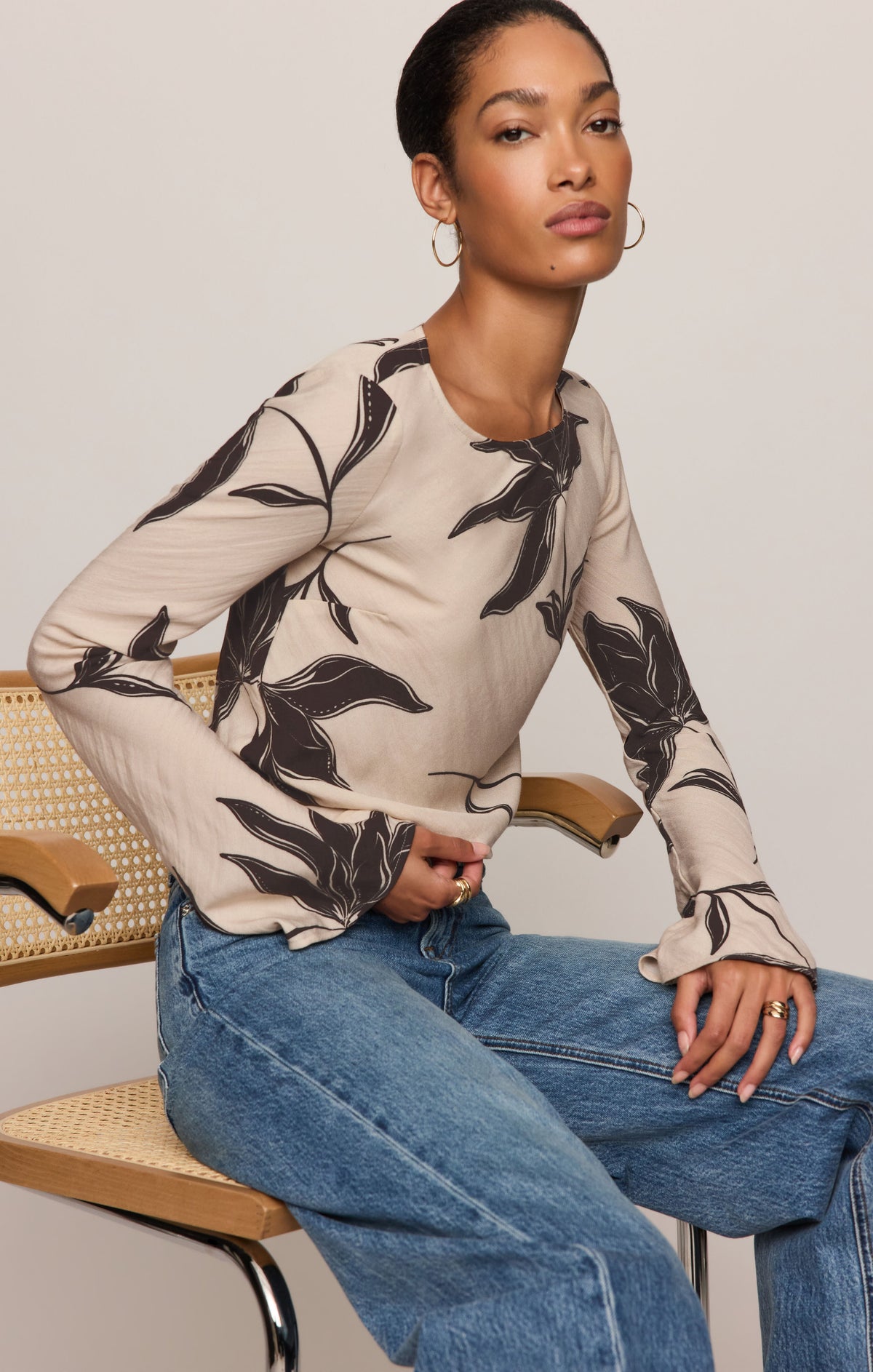 Z SUPPLY Nia Clem Floral Top - Soft Ecru