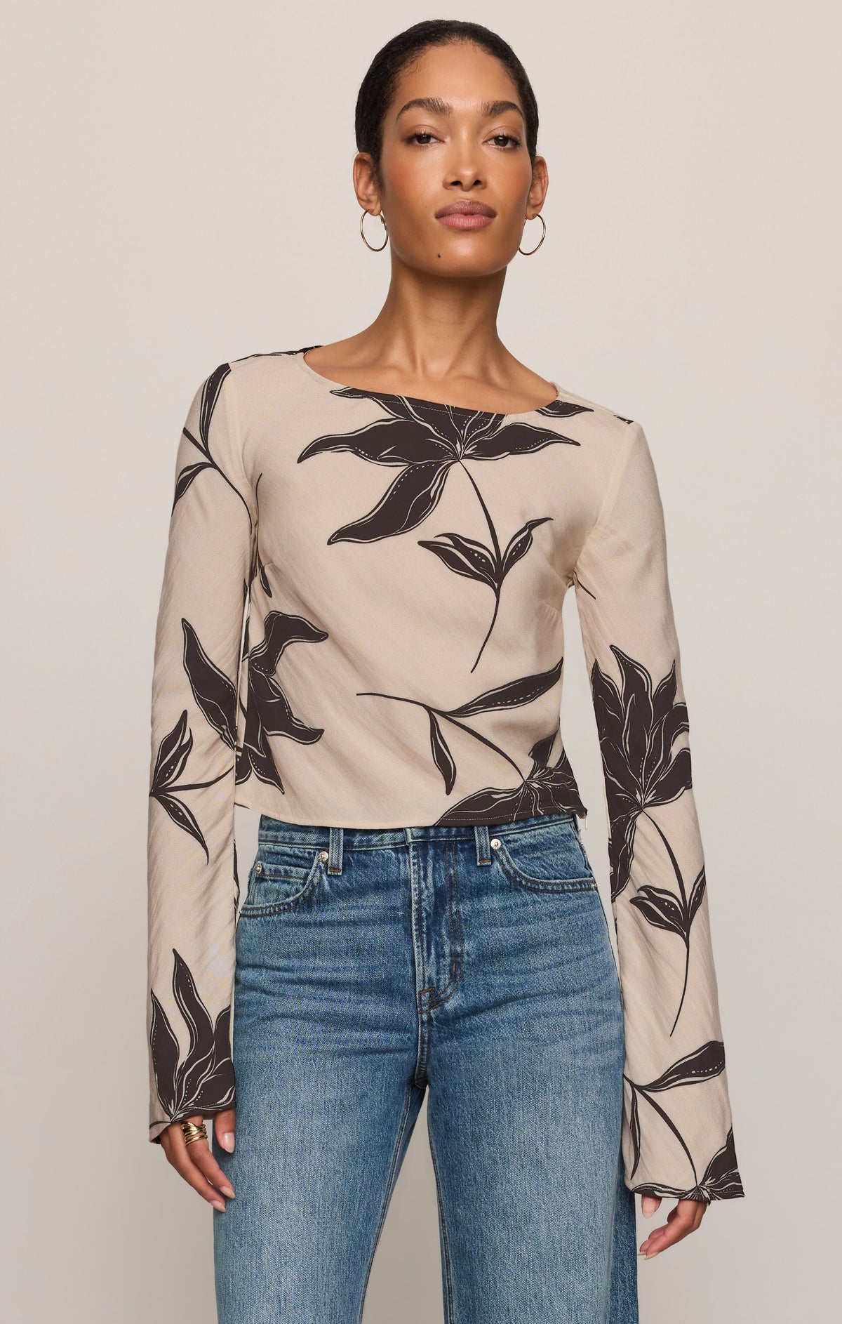 Z SUPPLY Nia Clem Floral Top - Soft Ecru