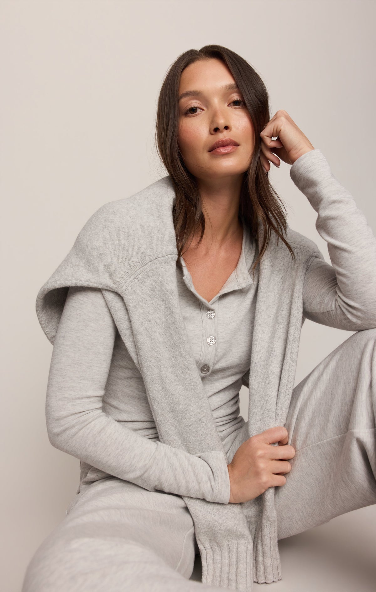 Z SUPPLY In Flow Henley Top - Feather Grey
