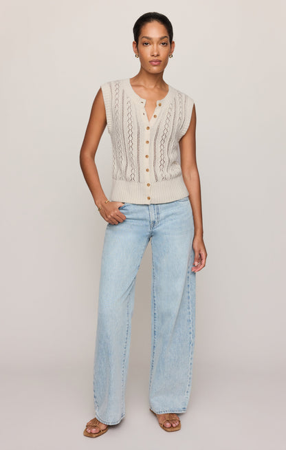 Z SUPPLY Cabot Crochet Vest - Sandstone